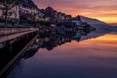 Sonnenuntergang in der Stadt Zug