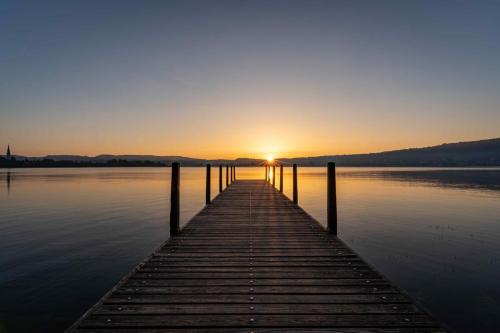 Sonnenaufgang am Zugersee 