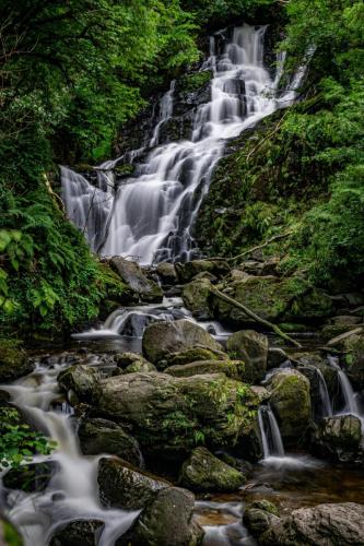 Wasserfall im Grünen